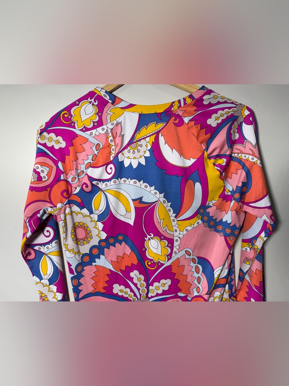 Trina Turk Sevilla Long-sleeve Rashguard Size Large - Picture 8 of 12